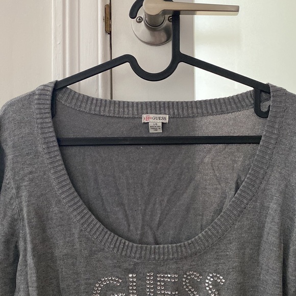 3 for $20 - Guess Round Neck Long Sleeve - Picture 3 of 8